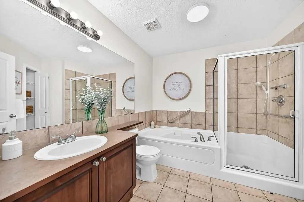 241 Springbank Terrace SW Calgary AB T3H 4S9