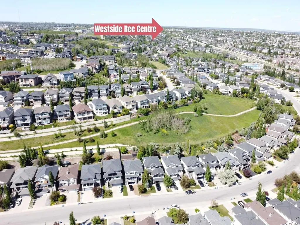 241 Springbank Terrace SW Calgary AB T3H 4S9