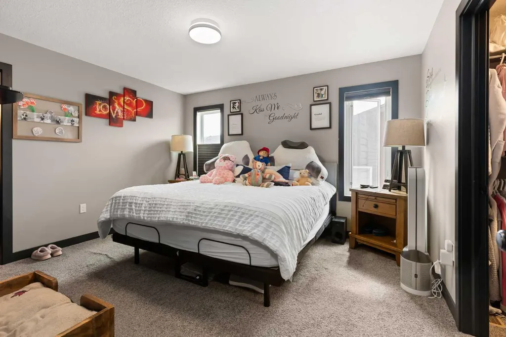 4929 Southlands Drive SE Medicine Hat AB T1B 0C1