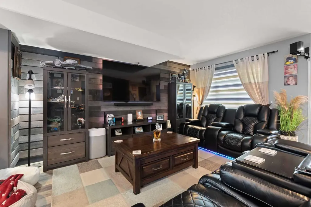 4929 Southlands Drive SE Medicine Hat AB T1B 0C1