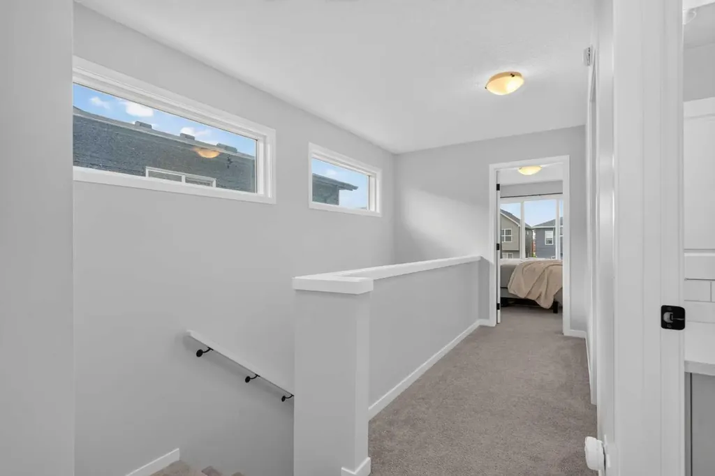 257 Edith Green NW Calgary AB T3R2G3