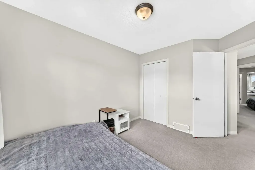 94 Tuscany Ridge Common NW Calgary AB T3L 3E2