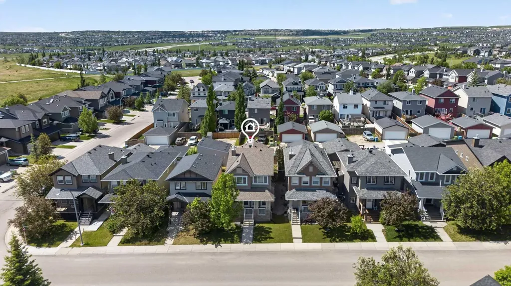 418 Evansdale Way NW Calgary AB T3P 0B1