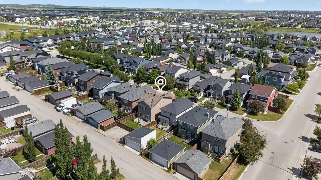 418 Evansdale Way NW Calgary AB T3P 0B1
