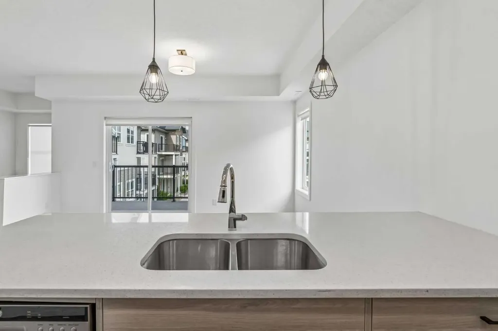 24 Rivercrest Drive Cochrane AB T4C 2C8