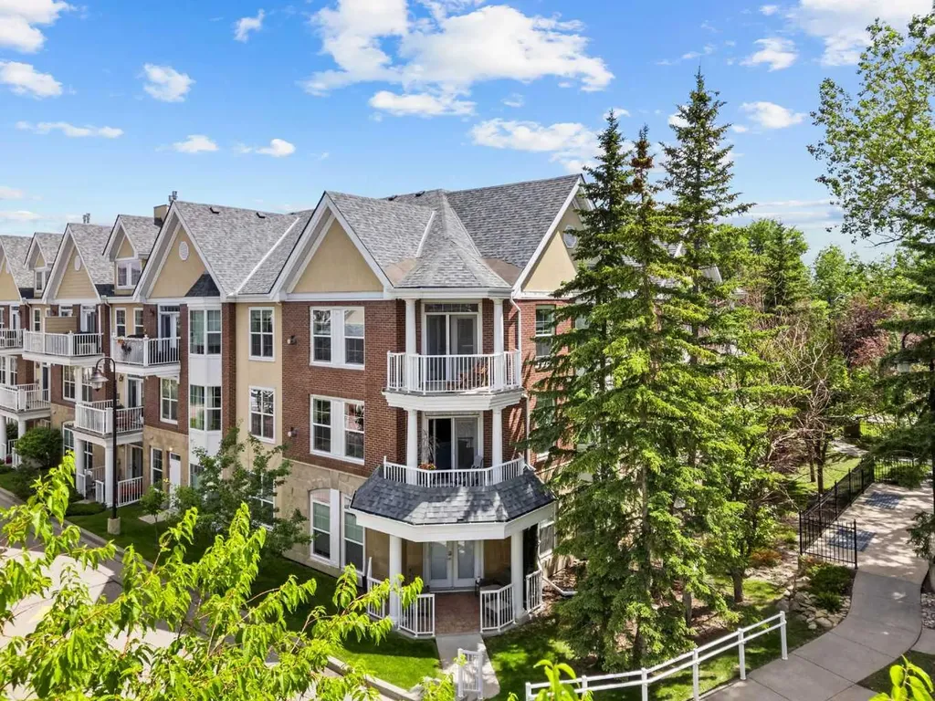 3000 Marda Link SW Calgary AB T2T 6C8
