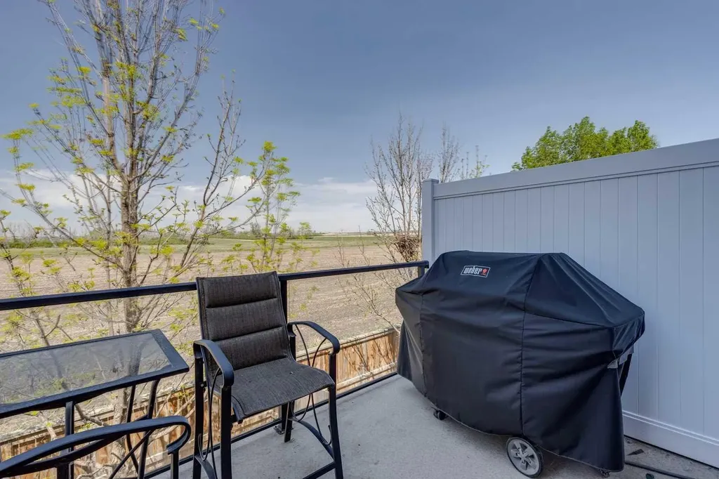 1001 8 Street Airdrie AB T4B 0W9