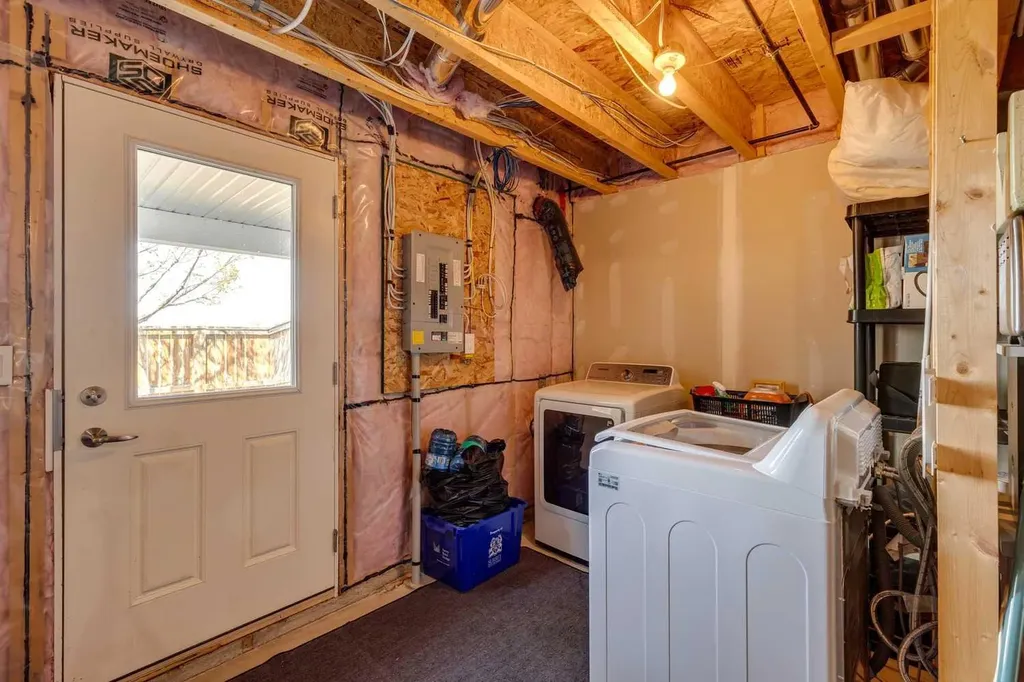 1001 8 Street Airdrie AB T4B 0W9