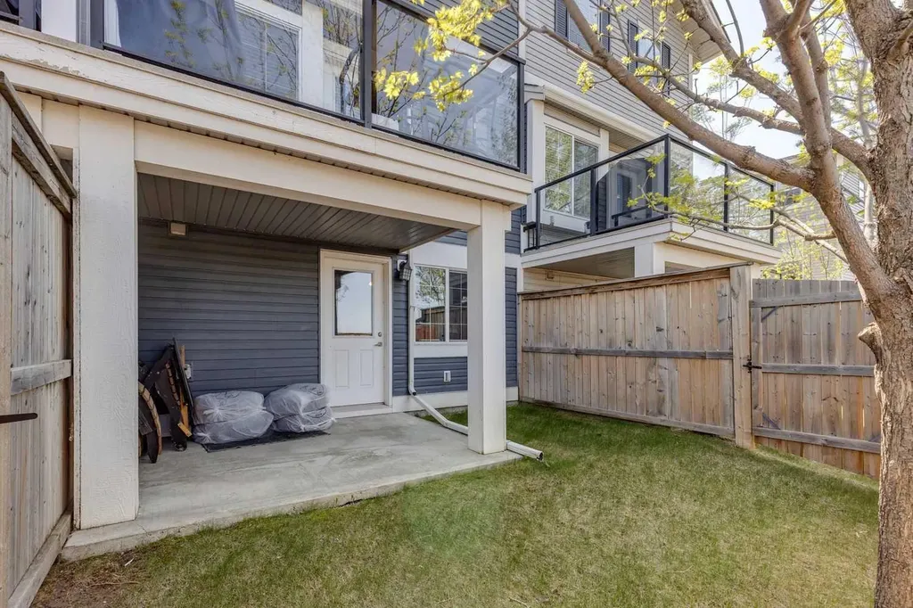 1001 8 Street Airdrie AB T4B 0W9