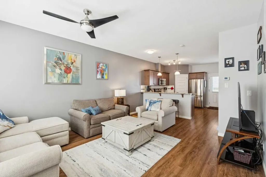 1001 8 Street Airdrie AB T4B 0W9