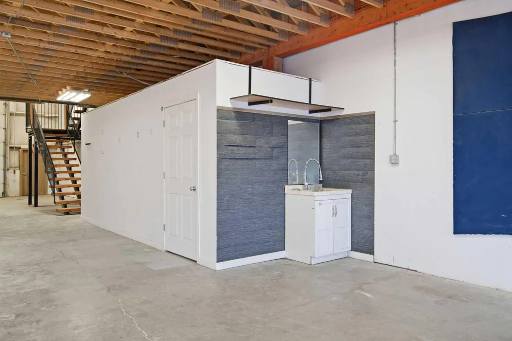 220 3 Street NE Diamond Valley AB T0L 0H0