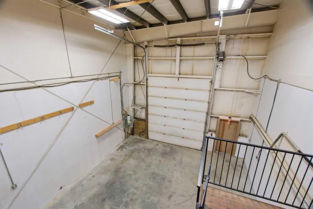 220 3 Street NE Diamond Valley AB T0L 0H0