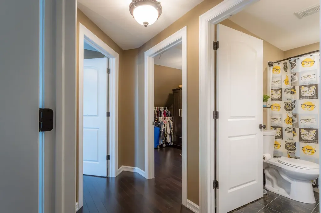 5206 48 Street Lloydminster AB T9V 0J3