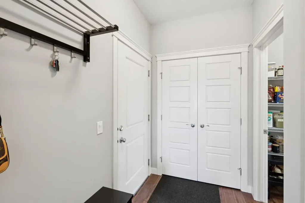 219 Nolancrest Rise NW Calgary AB t3r0t3