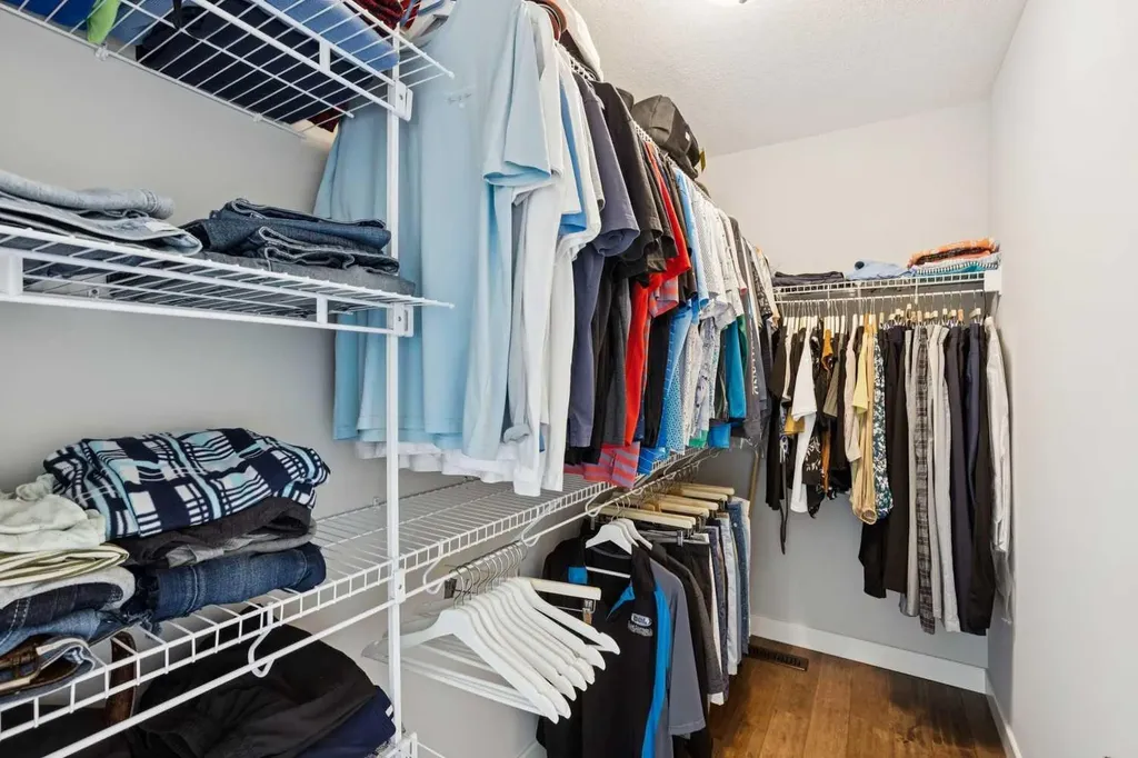 219 Nolancrest Rise NW Calgary AB t3r0t3