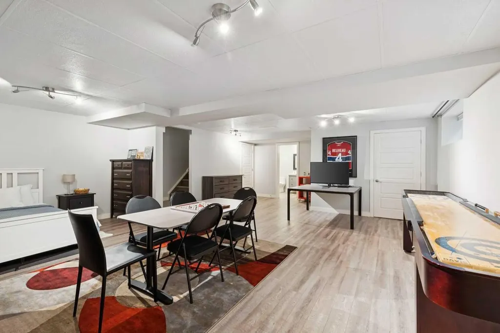 219 Nolancrest Rise NW Calgary AB t3r0t3