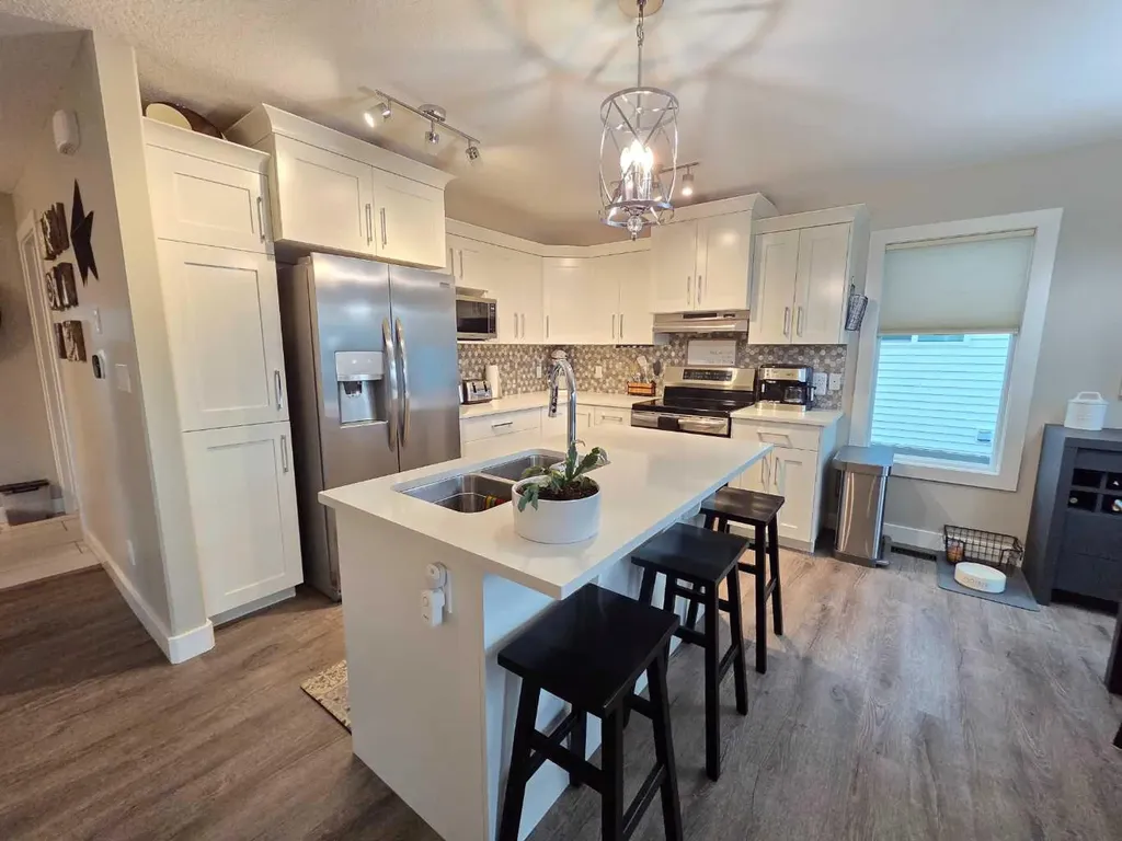 10203 126 Avenue Grande Prairie AB T8V6J3