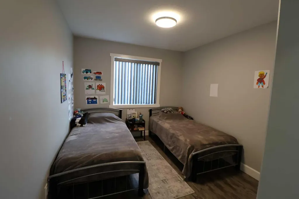 1504 B 19 Avenue Coaldale AB T1M 1A1