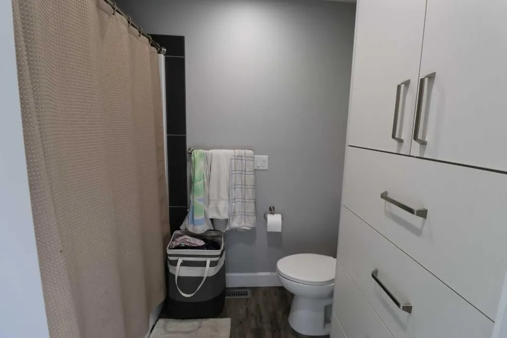1504 B 19 Avenue Coaldale AB T1M 1A1