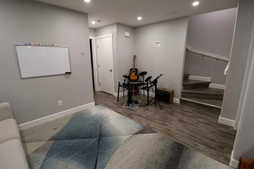 1504 B 19 Avenue Coaldale AB T1M 1A1