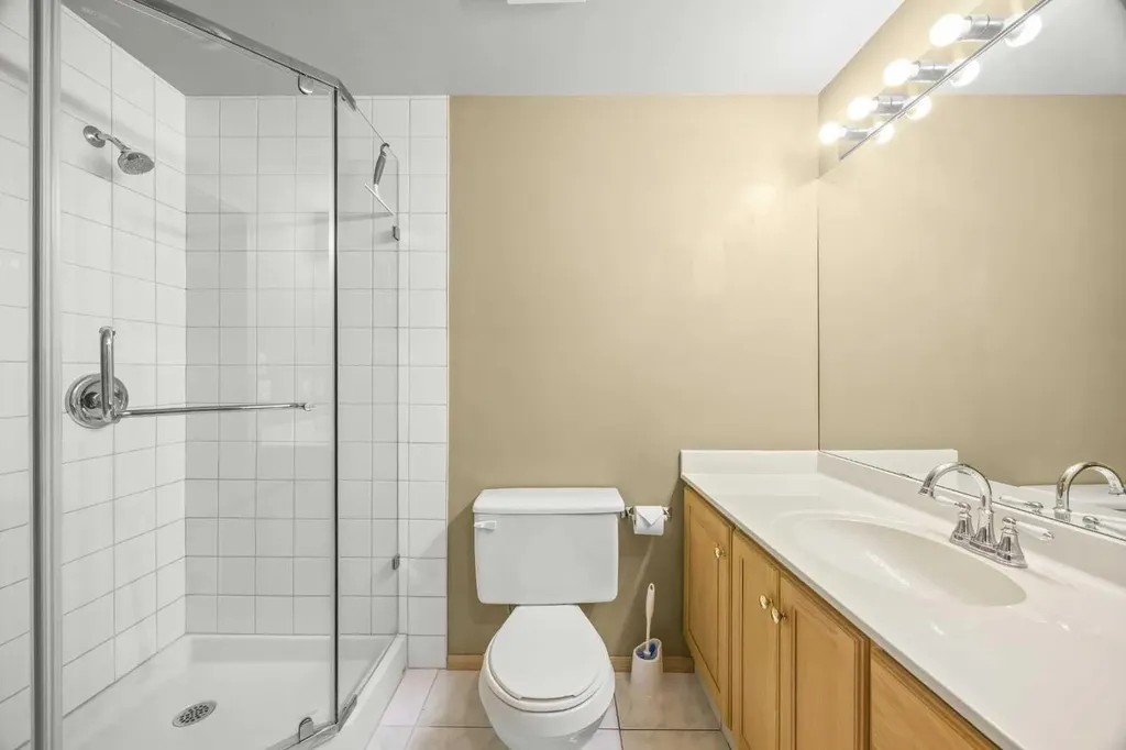 46 Sandalwood Heights NW Calgary AB T3K 4B6