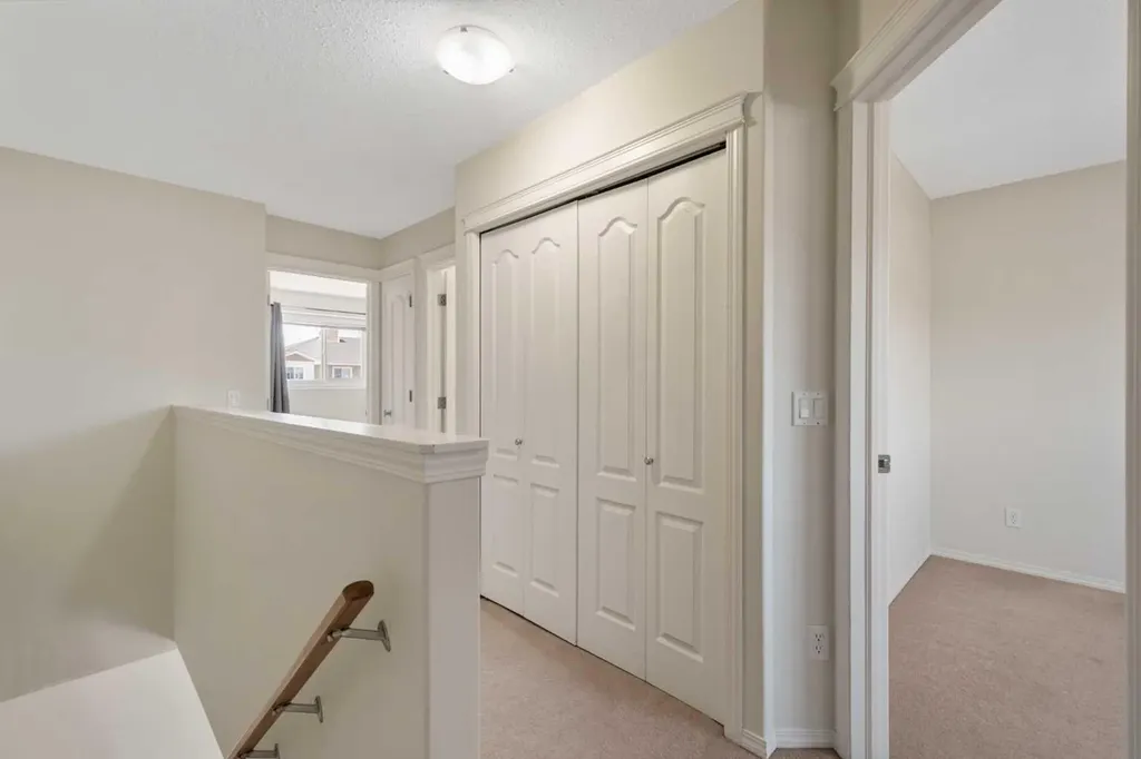 321 Sunrise Terrace NE High River AB T1V 0C3