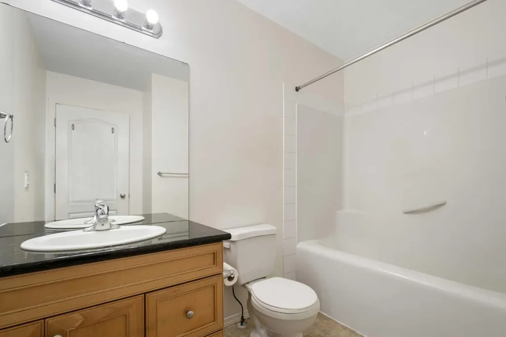 321 Sunrise Terrace NE High River AB T1V 0C3