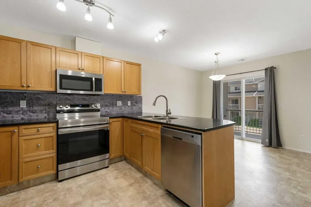 321 Sunrise Terrace NE High River AB T1V 0C3