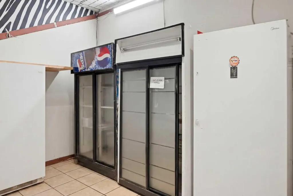 400 Main Street N Airdrie AB T4B 2N1