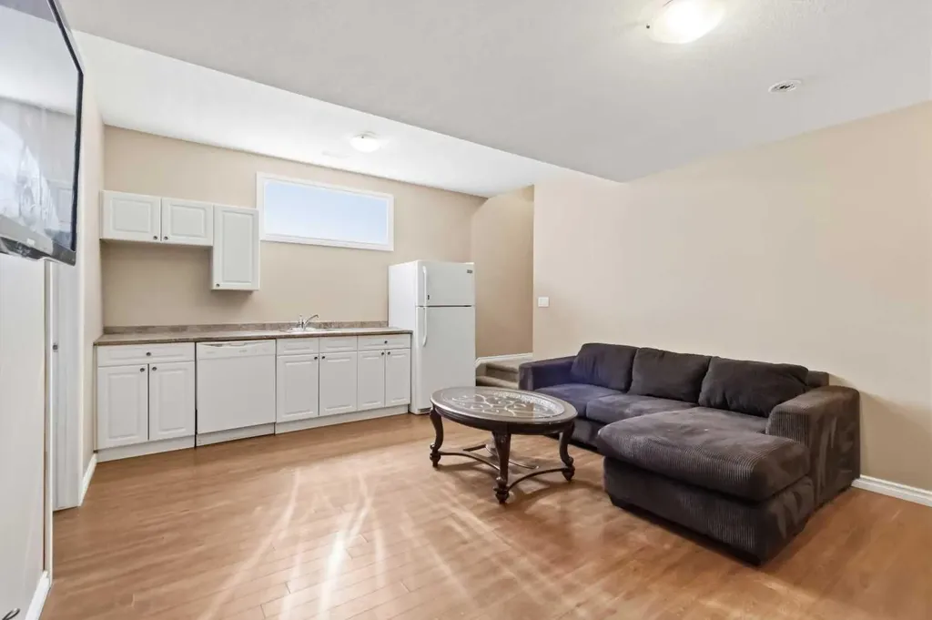 132 Crane Rise Fort Mcmurray AB T9K 0R6