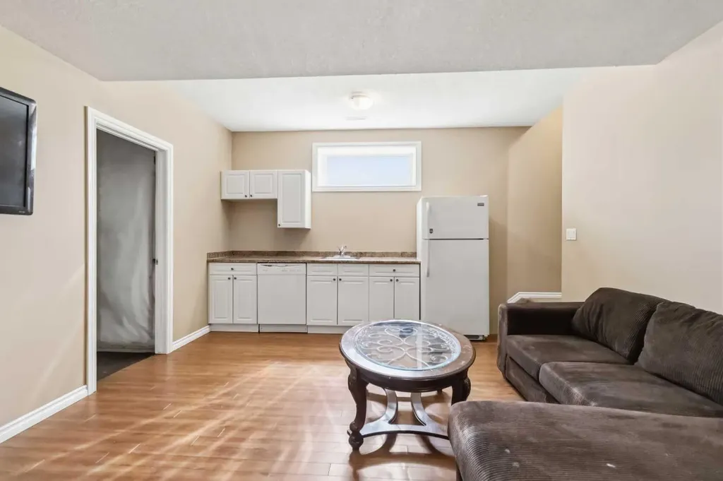 132 Crane Rise Fort Mcmurray AB T9K 0R6