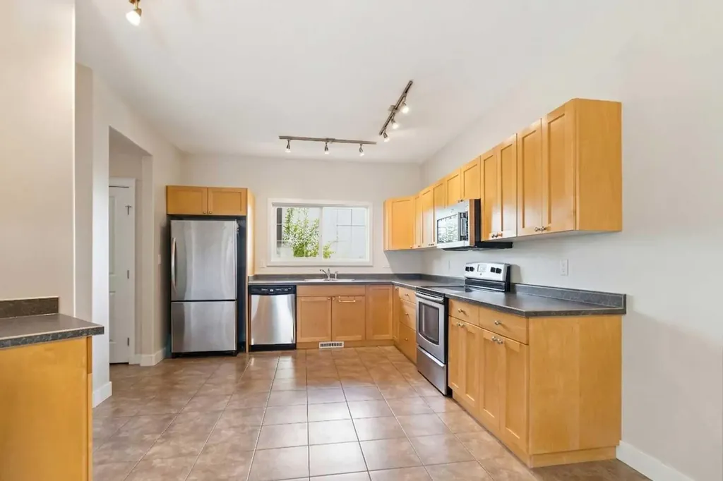 132 Crane Rise Fort Mcmurray AB T9K 0R6