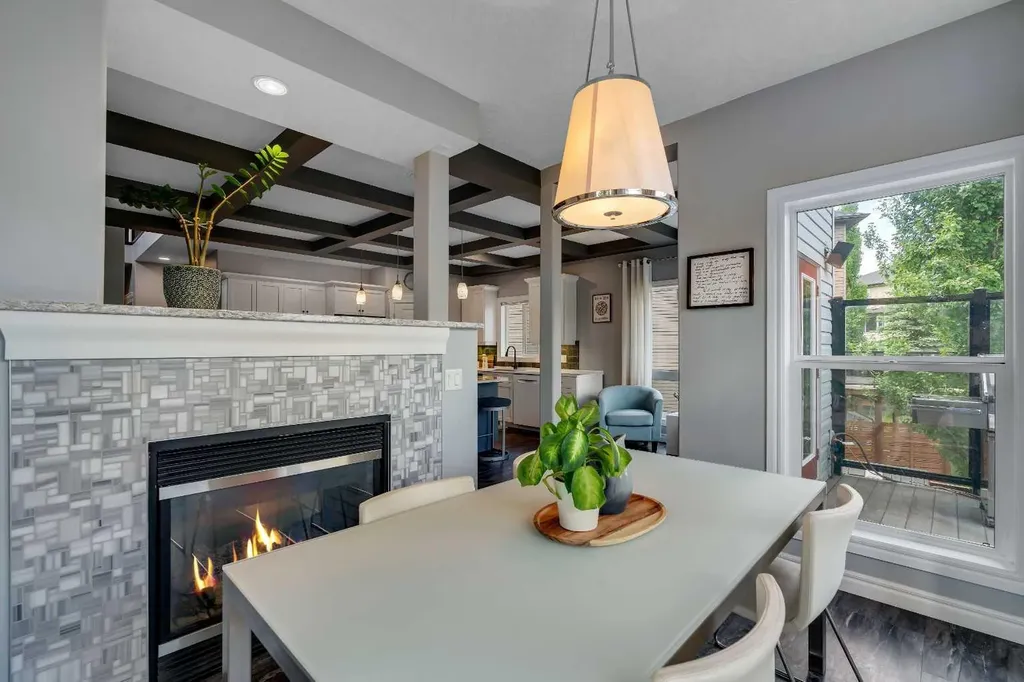 62 Kincora View NW Calgary AB T3R 1M4