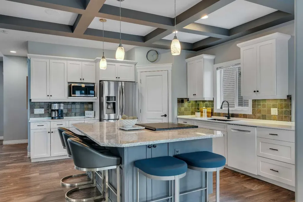 62 Kincora View NW Calgary AB T3R 1M4