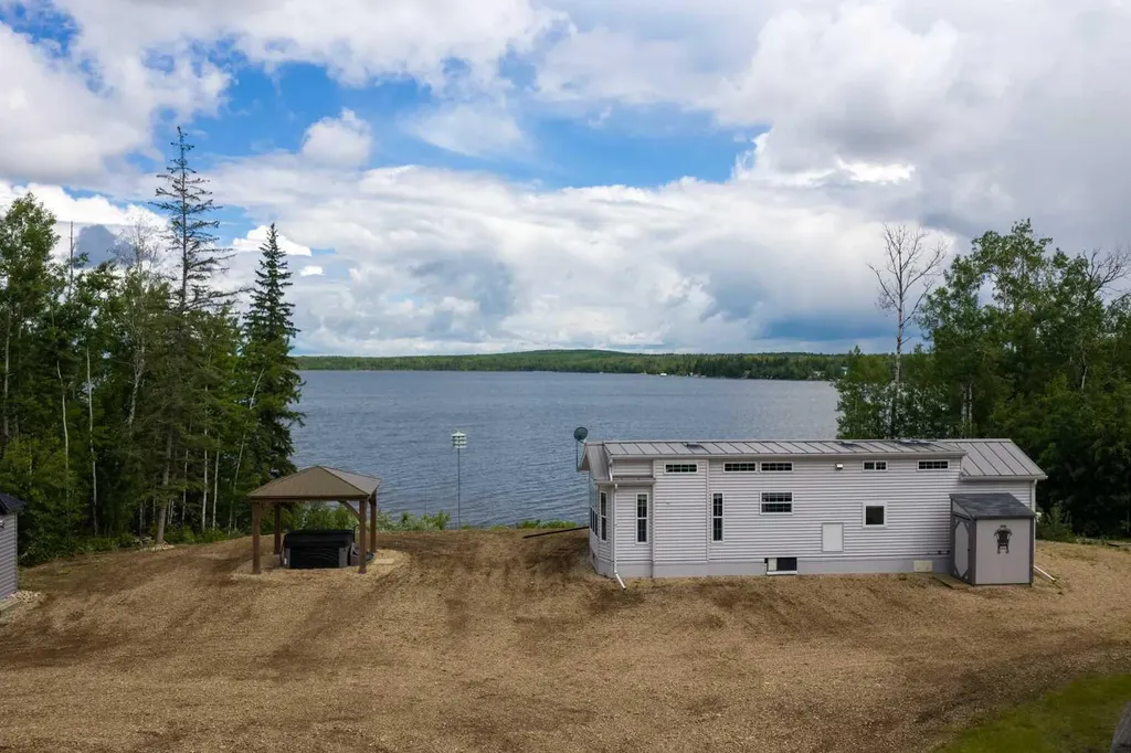 30 Rosetta Road Rural Athabasca County AB T0A0M0