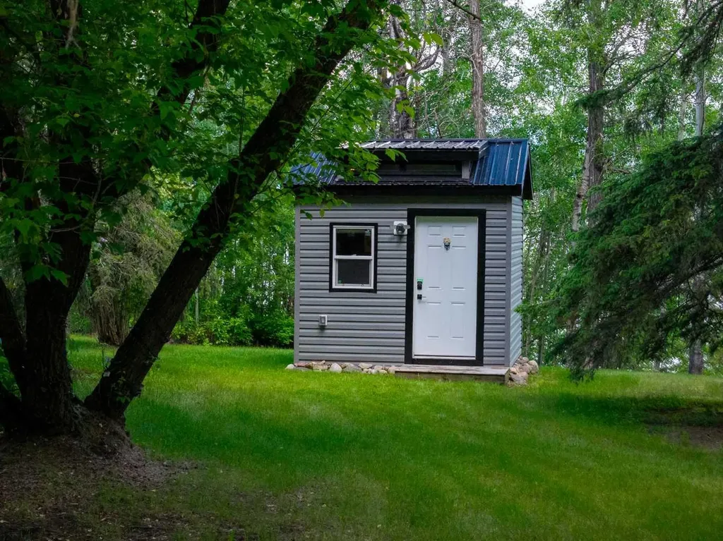 30 Rosetta Road Rural Athabasca County AB T0A0M0