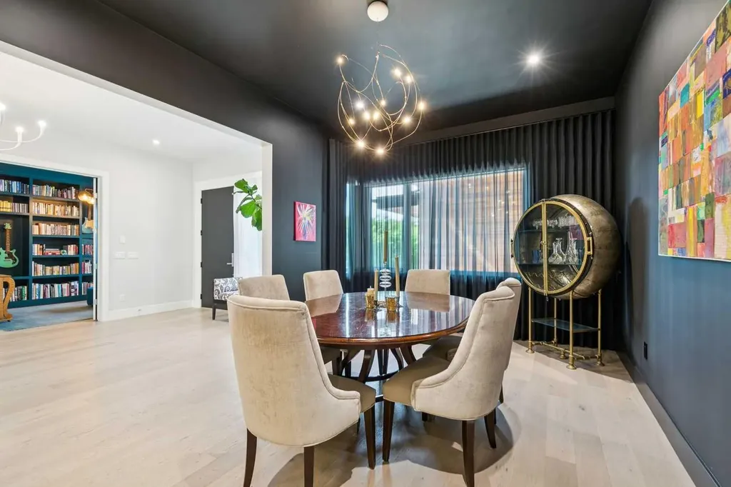 6626 Bow Crescent NW Calgary AB T3B 2B9