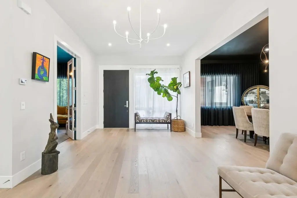 6626 Bow Crescent NW Calgary AB T3B 2B9