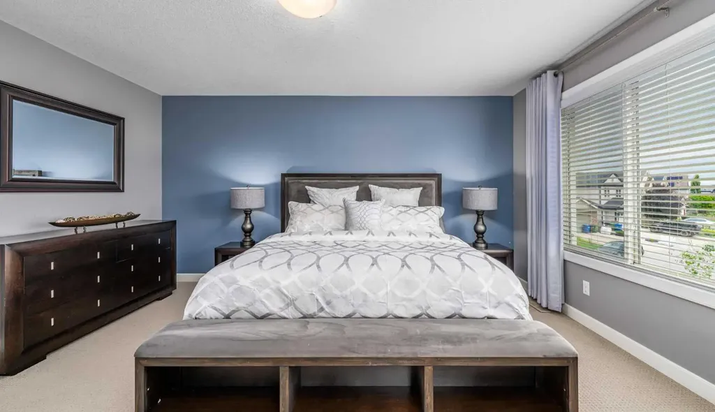 141 Copperpond Bay SE Calgary AB T2Z0R2