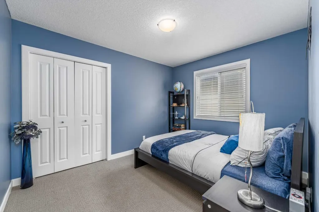 141 Copperpond Bay SE Calgary AB T2Z0R2