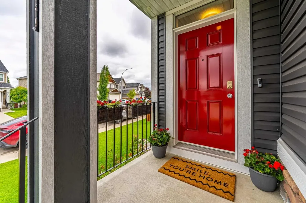141 Copperpond Bay SE Calgary AB T2Z0R2