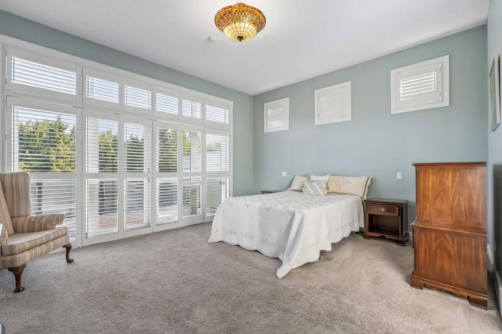 16 Wycliffe Mews Rural Rocky View County AB T3J0c9