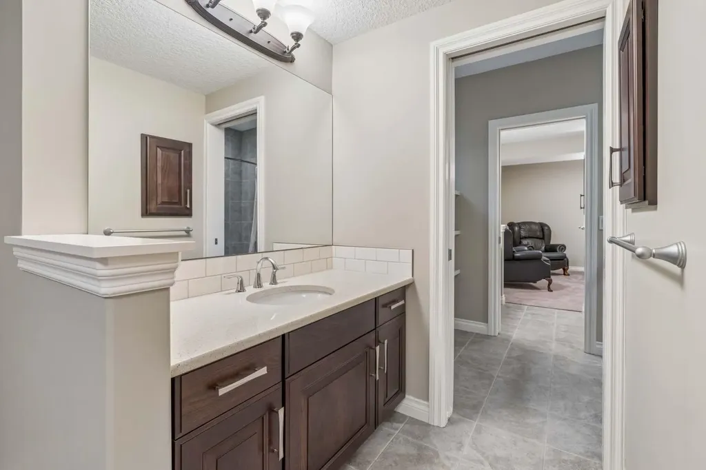 16 Wycliffe Mews Rural Rocky View County AB T3J0c9