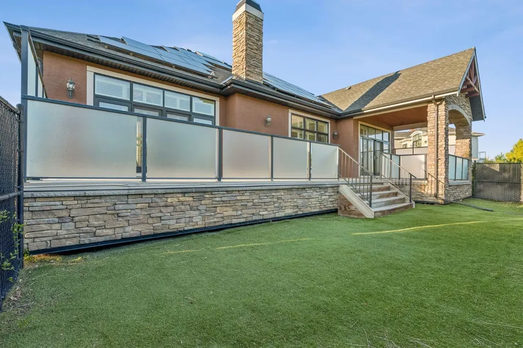 16 Wycliffe Mews Rural Rocky View County AB T3J0c9
