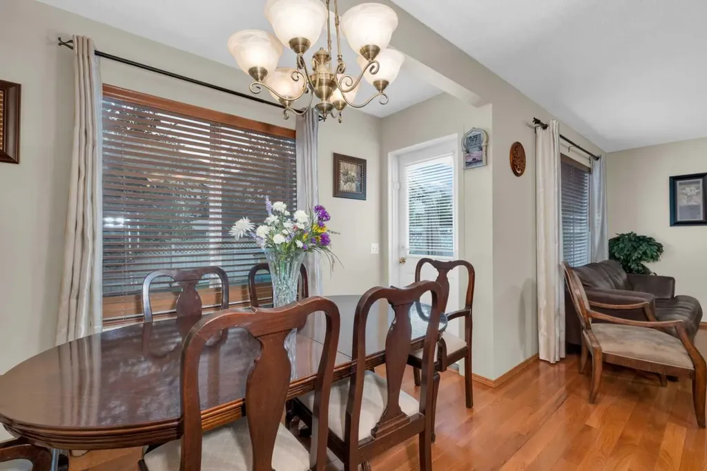 373 Bridlewood Avenue SW Calgary AB T2Y 4H5