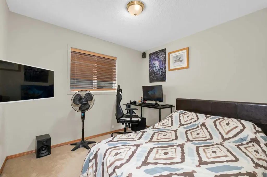 373 Bridlewood Avenue SW Calgary AB T2Y 4H5