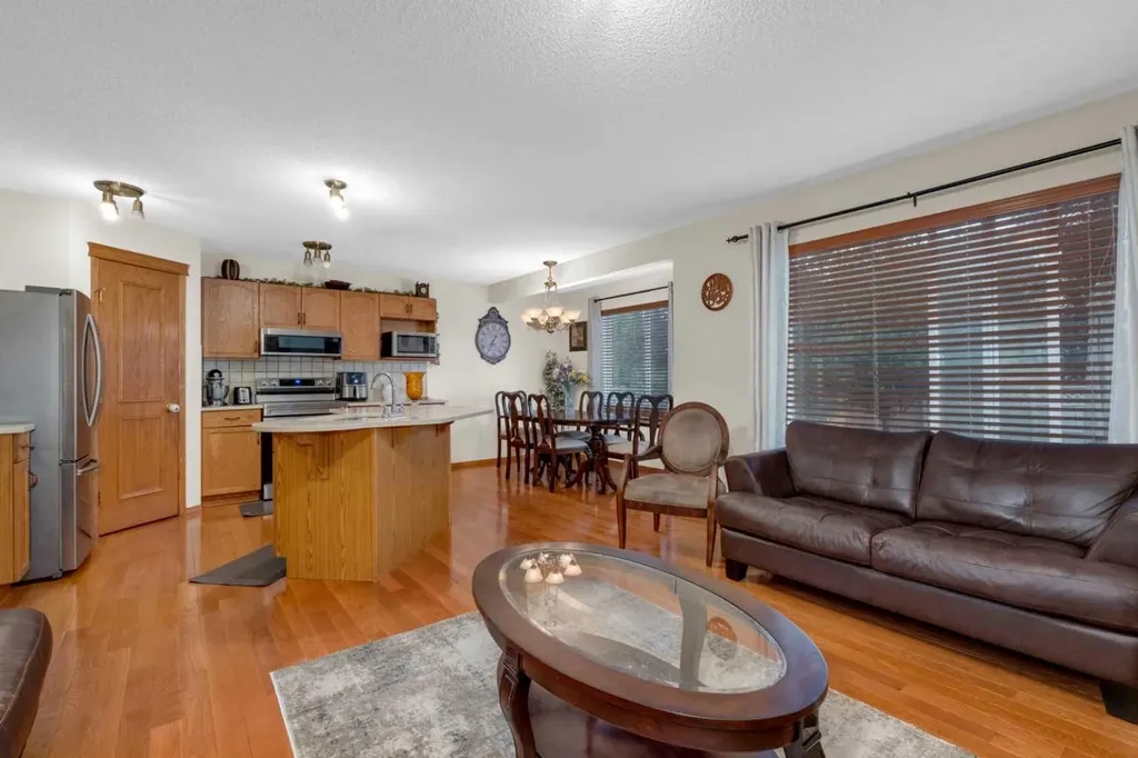 373 Bridlewood Avenue SW Calgary AB T2Y 4H5