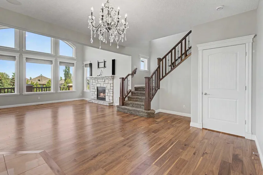 258 Mahogany Place SE Calgary AB T3M 1W3