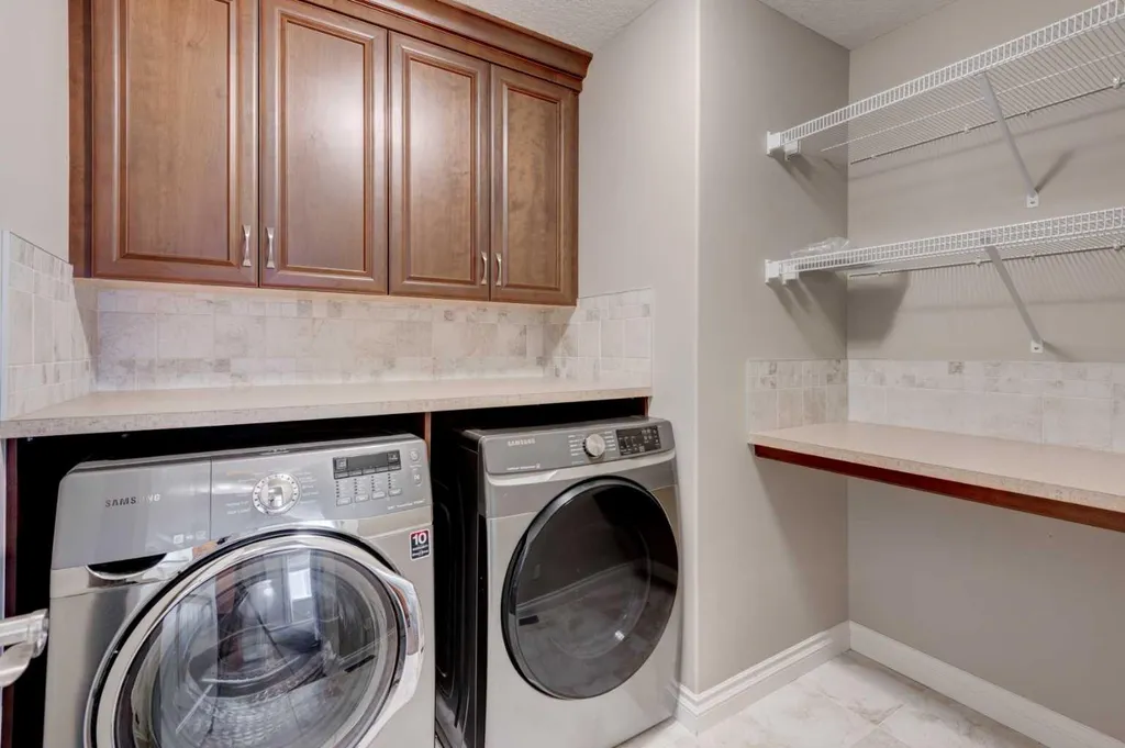 258 Mahogany Place SE Calgary AB T3M 1W3