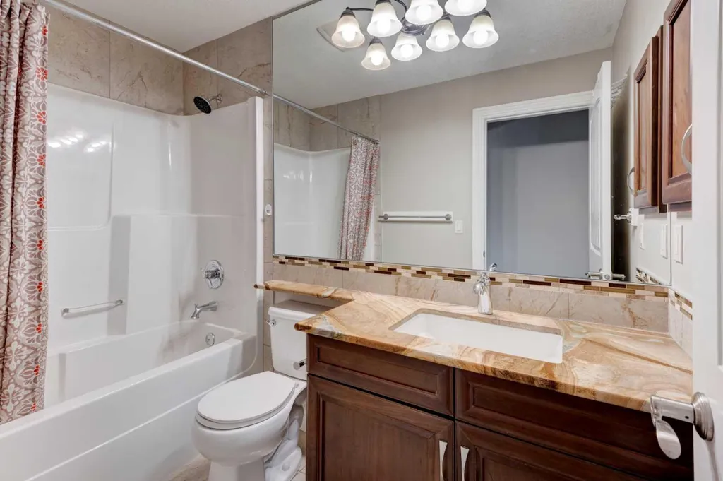 258 Mahogany Place SE Calgary AB T3M 1W3